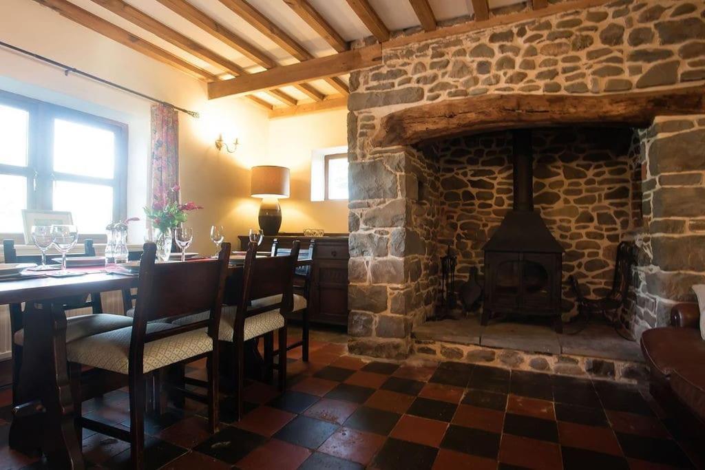 Perfect Cottage Retreat Near The Brecon Beacons Llanwrda Eksteriør bilde